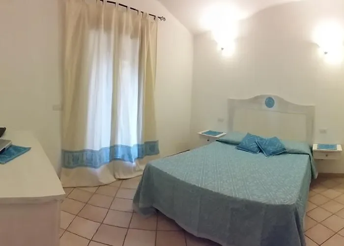 Viletta Caposchiera * 奧爾比亞